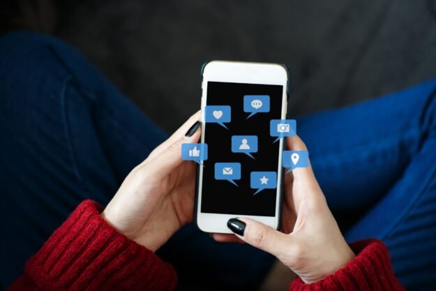Social Media Marketing for Small Business Social Media Marketing for Small Business