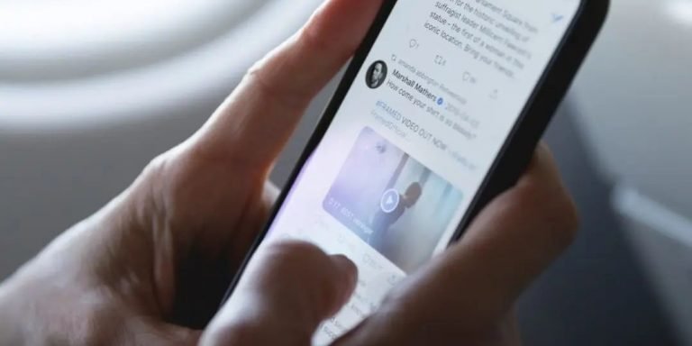 With-social-media-video-content-you-need-to-know-how-long-each-video-should-be-768×768